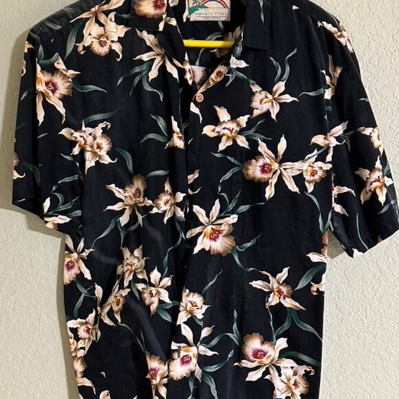 Paradise Found Men's Hawaiian Aloha Shirt Size Medium - Picture 1 of 3